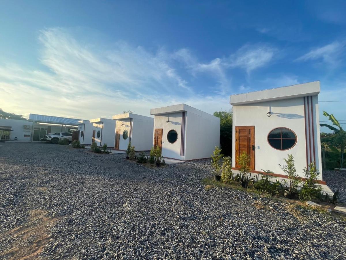 Muji House Resort Non Sang Exterior photo