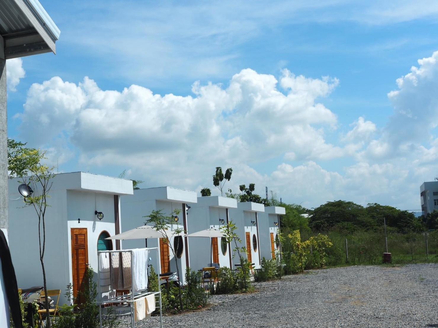 Muji House Resort Non Sang Exterior photo