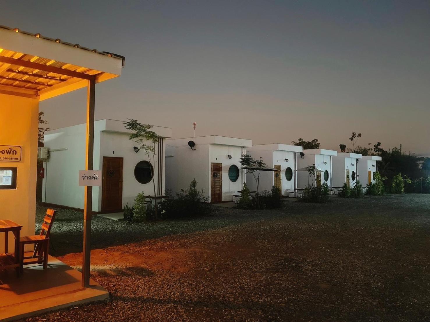 Muji House Resort Non Sang Exterior photo